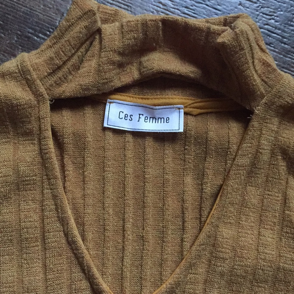 Ces femme sweater top - Picture 2 of 3